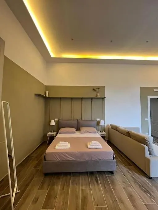 Centralissimo E Silenzioso Neapel Apartment